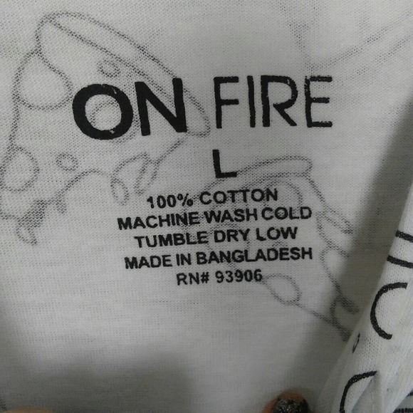 3/30 NWT PIZZA Long Sleeved Hoodie Tee Shirt Size L - Picture 6 of 6